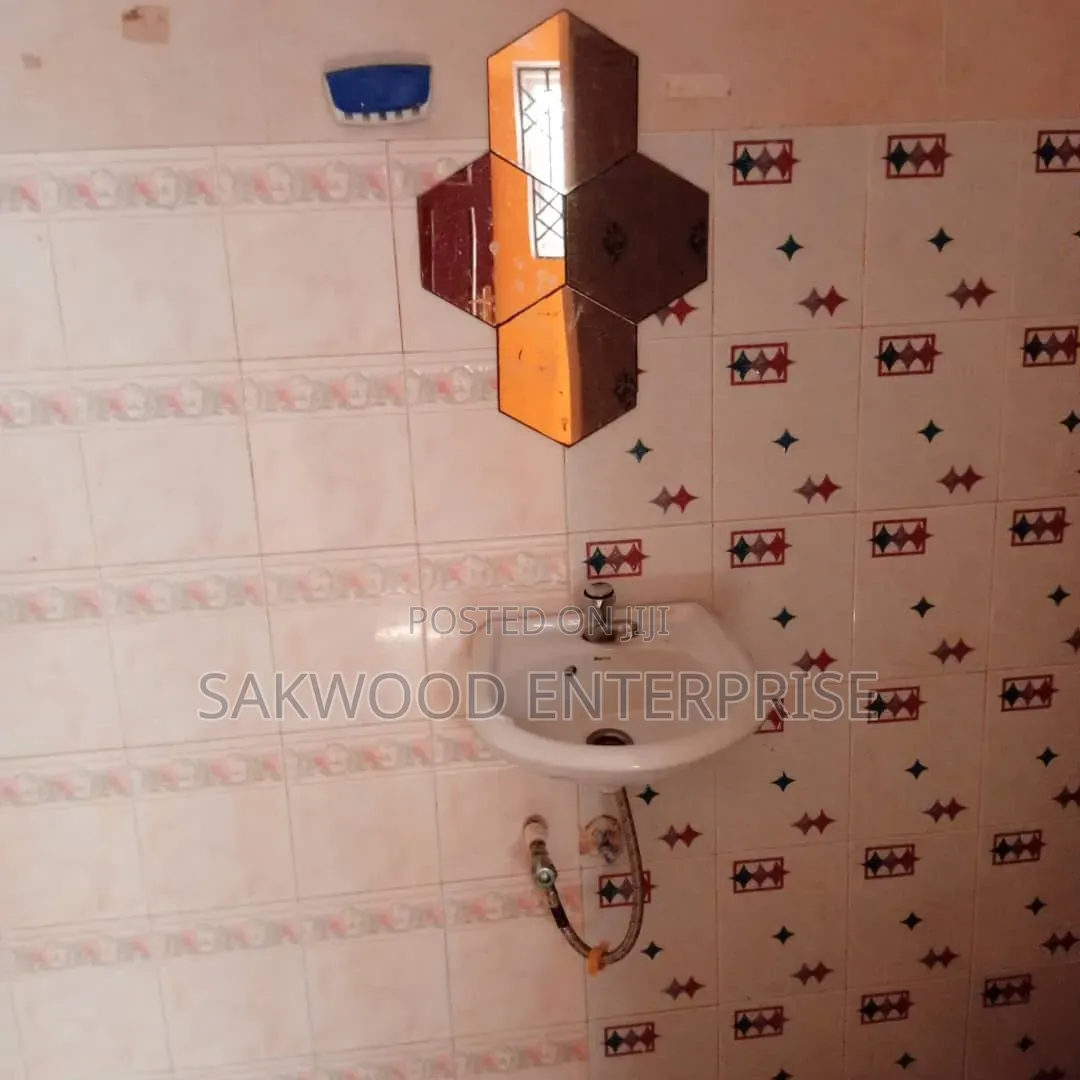1bdrm Apartment in Sakwood Enterprise, Oyibi for rent