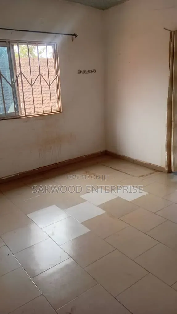 1bdrm Apartment in Sak Wood Estate, Oyibi for rent