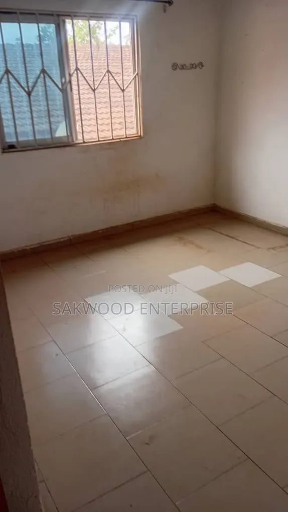 1bdrm Apartment in Sak Wood Estate, Oyibi for rent