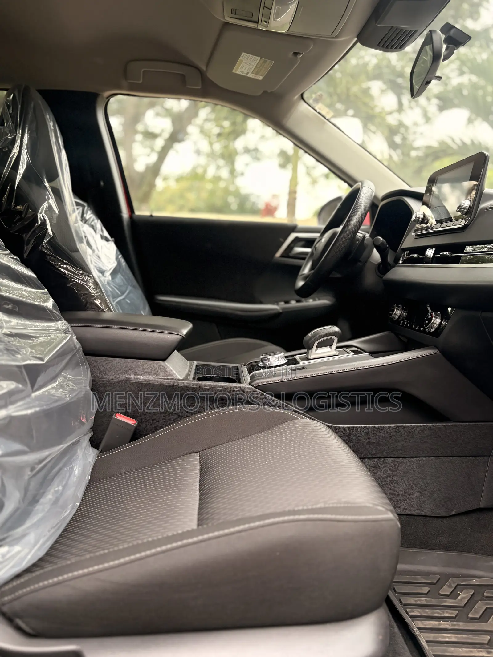 Mitsubishi Outlander ES 2024 Red