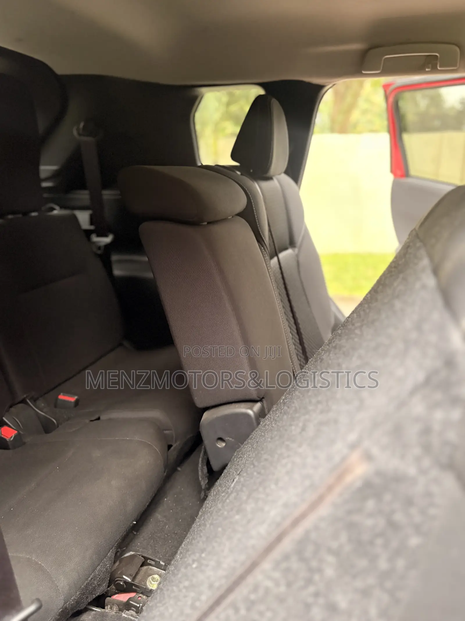 Mitsubishi Outlander ES 2024 Red