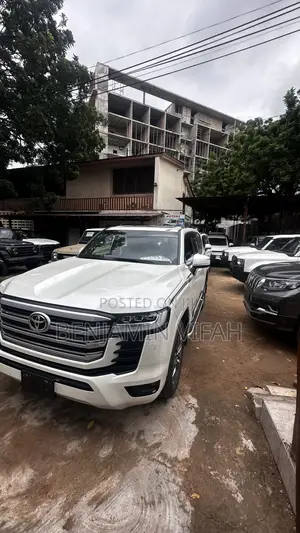 New Toyota Land Cruiser 2023 White