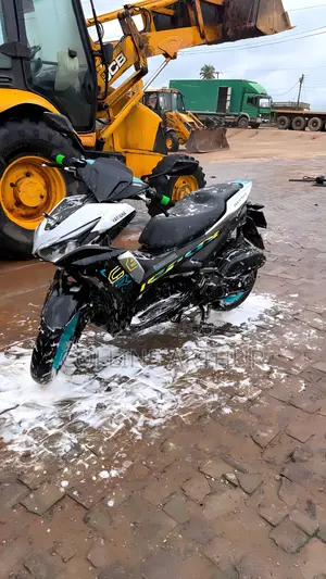 Yamaha 2024 Silver