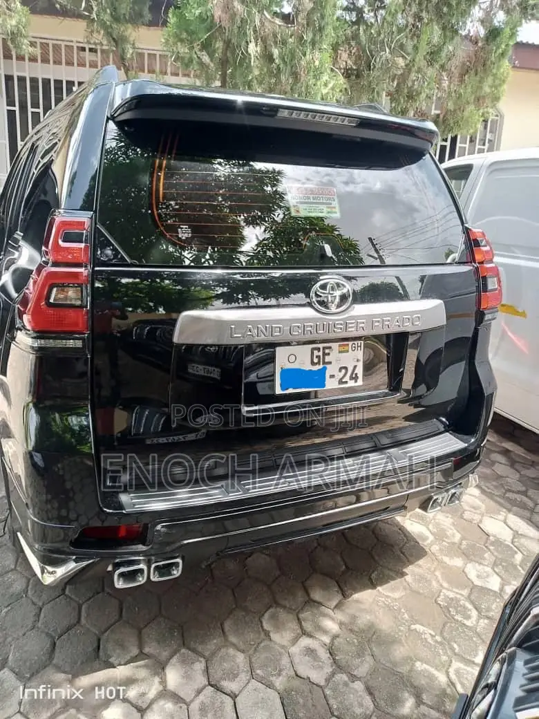 New Toyota Land Cruiser Prado 2.7 2023 Black