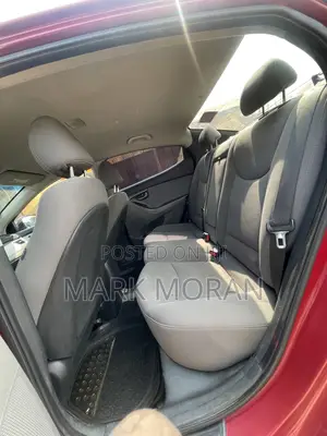 Hyundai Elantra SE 4dr Sedan (1.8L 4cyl 6A) 2015 Burgundy