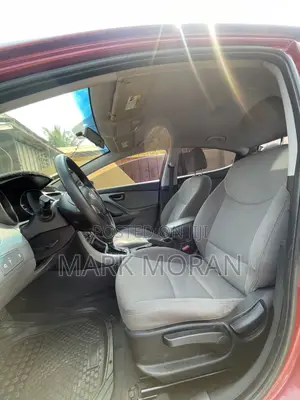 Hyundai Elantra SE 4dr Sedan (1.8L 4cyl 6A) 2015 Burgundy