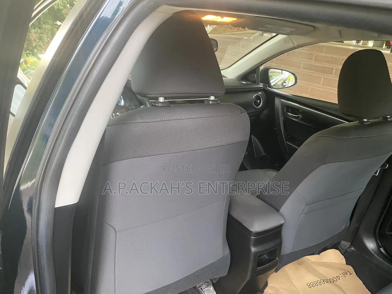 Toyota Corolla LE Eco (1.8L 4cyl 2A) 2019 Blue