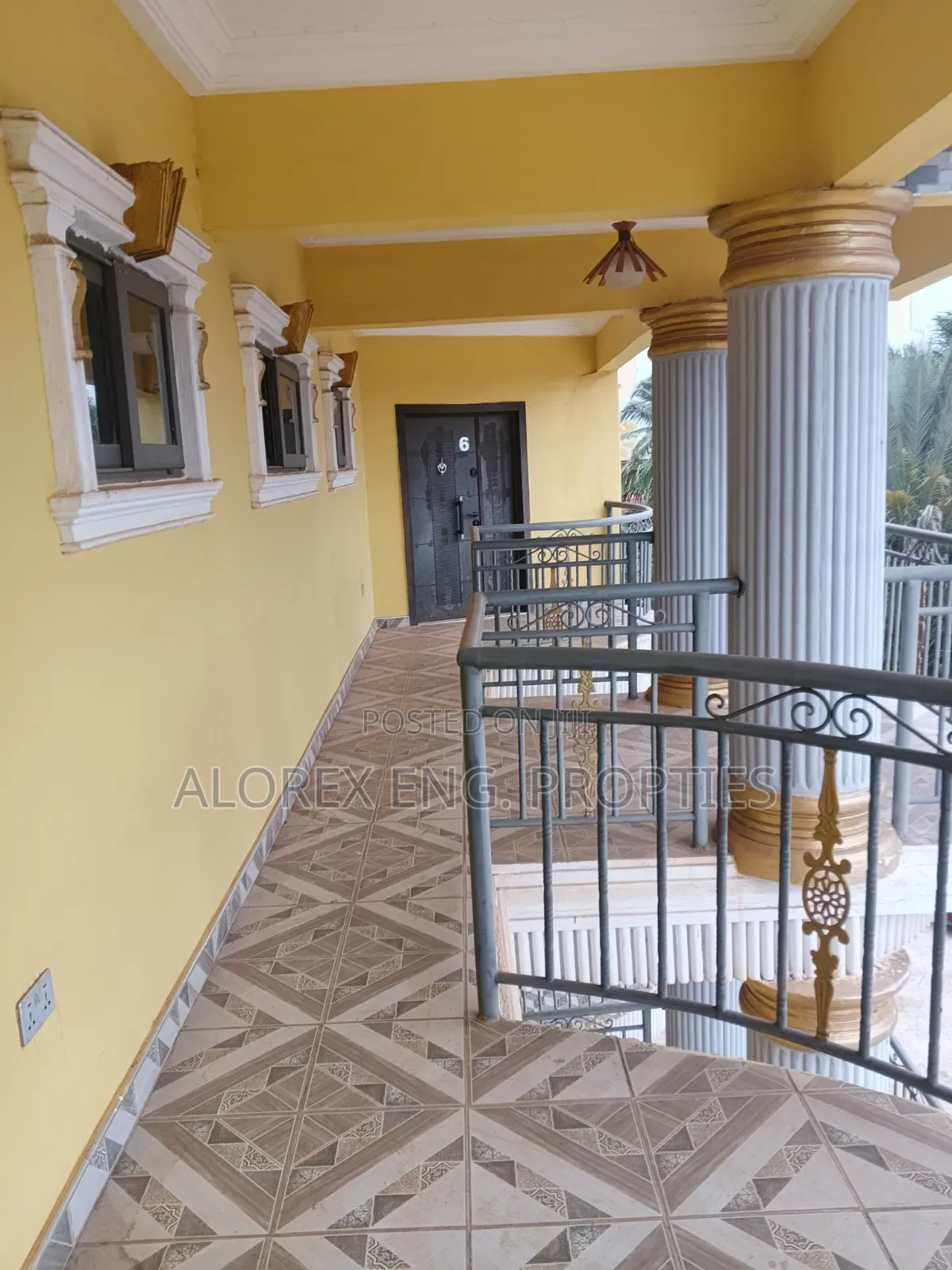 3bdrm Apartment in Adenta Fafraha, Frafraha for rent