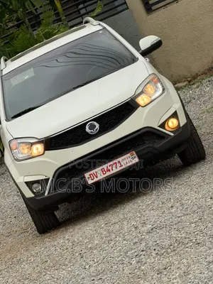 SsangYong Korando 2016 White