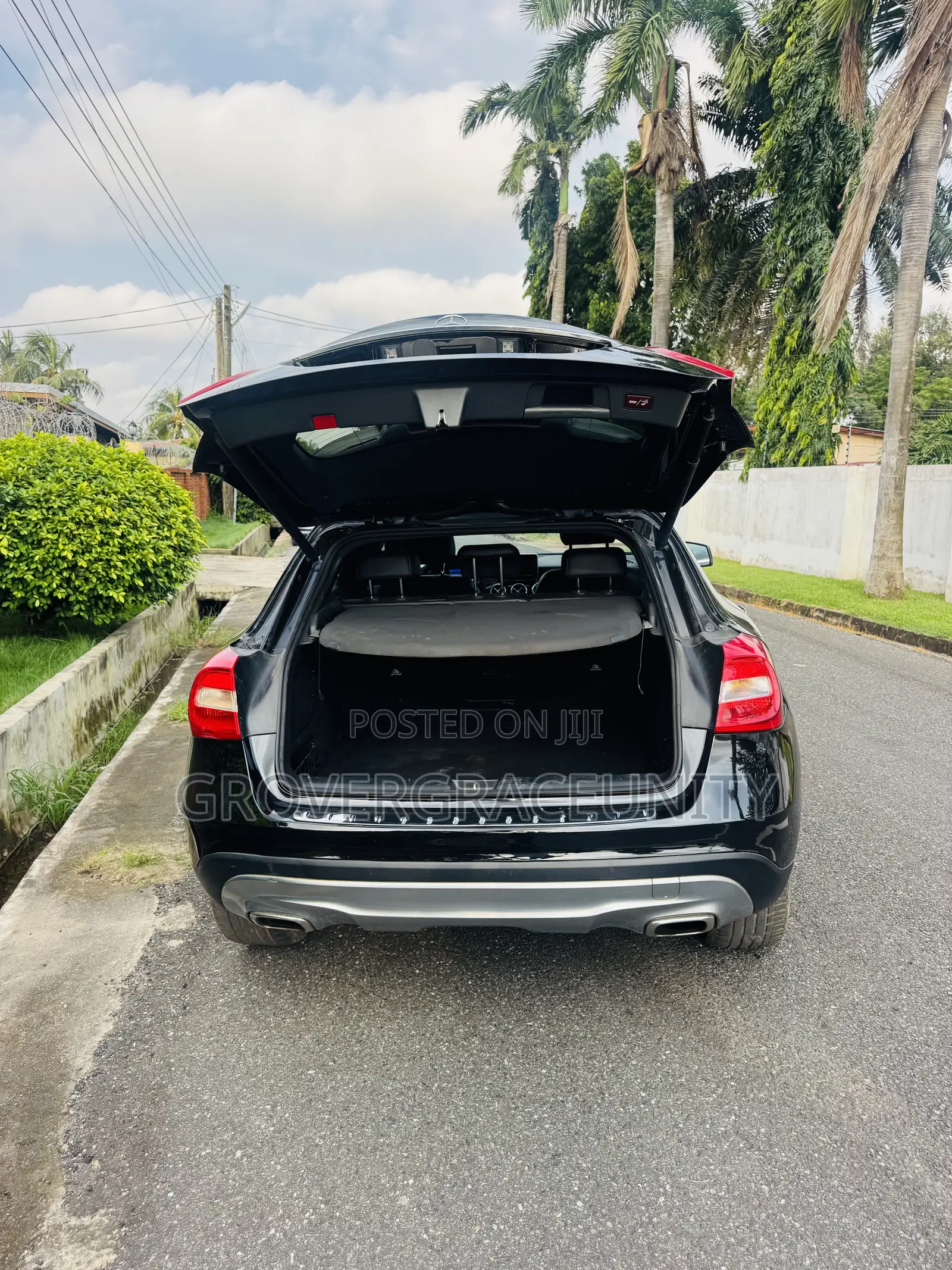 Mercedes-Benz GLA 250 2016 Black