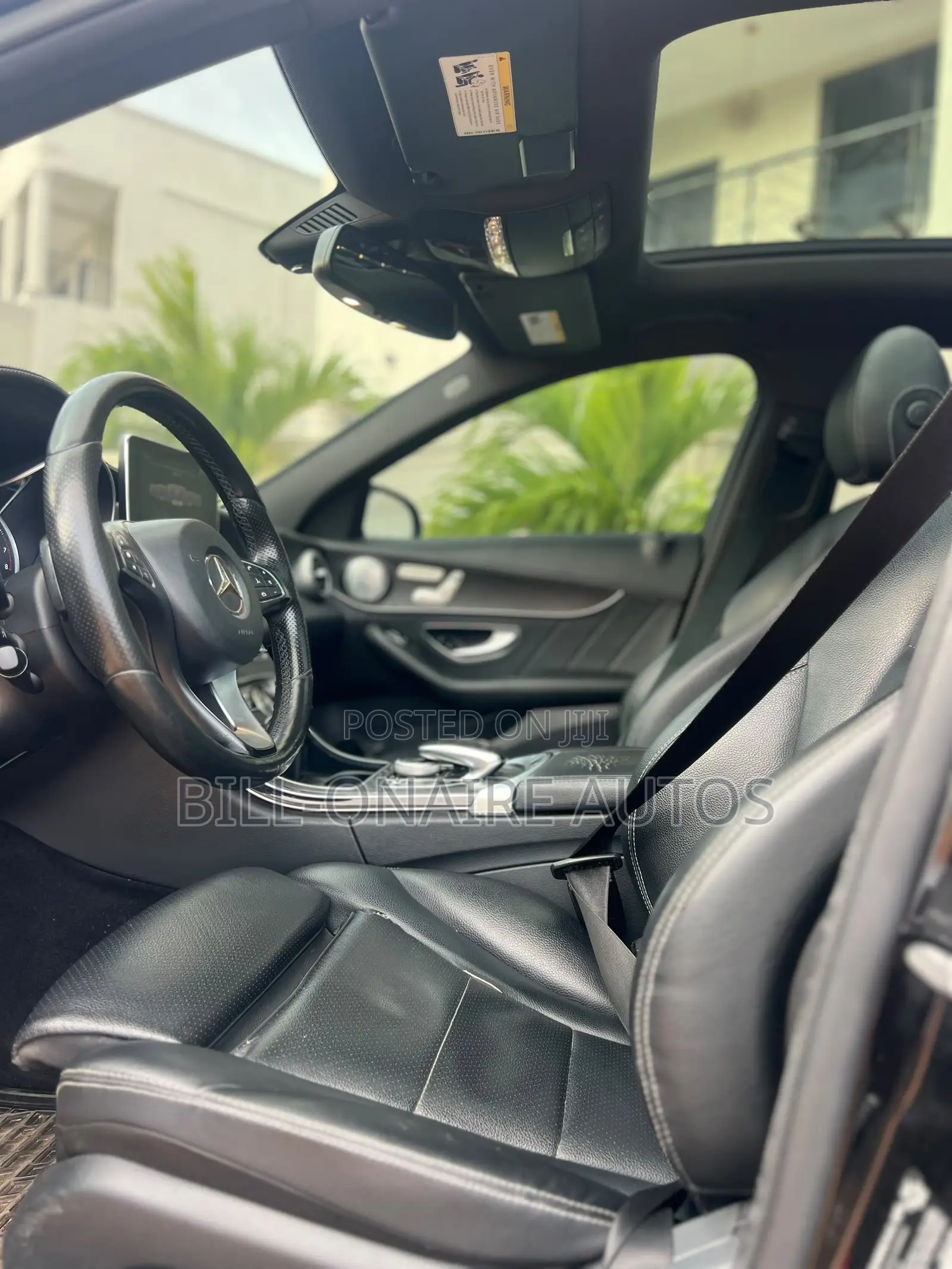 Mercedes-Benz C300 Luxury Sedan RWD (2.0L 4cyl 7A) 2016 Black