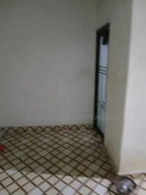 2bdrm Apartment in Born To Pray Estate, Ejisu-Juaben Municipal for rent
