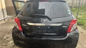 Toyota Vitz 1.3 AWD 3dr 2012 Black