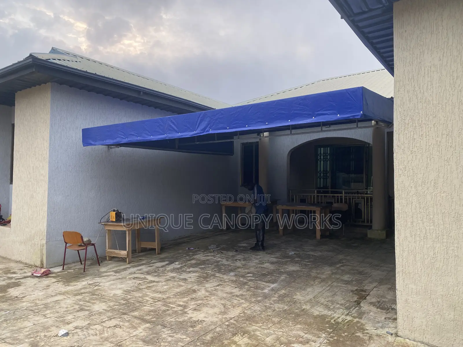 Huge Sunshade for Large Spaces