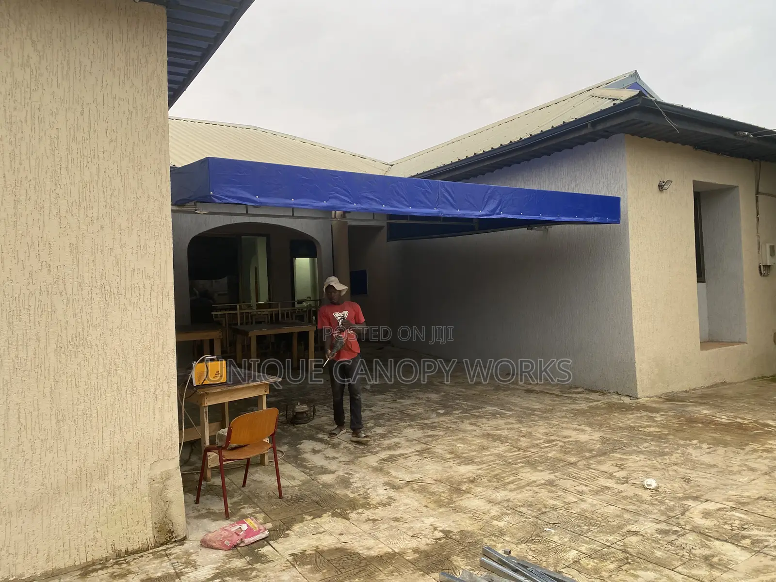 Huge Sunshade for Large Spaces