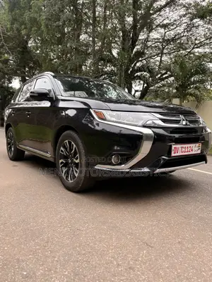 Mitsubishi Outlander PHEV 2018 Black
