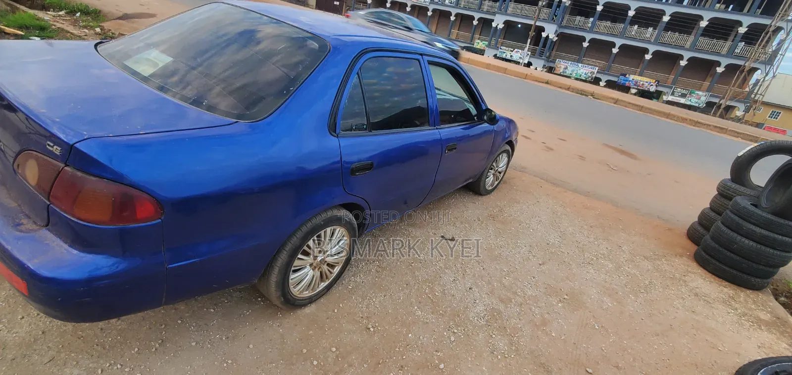 Toyota Corolla Automatic 1999 Blue