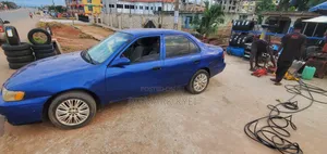 Toyota Corolla Automatic 1999 Blue