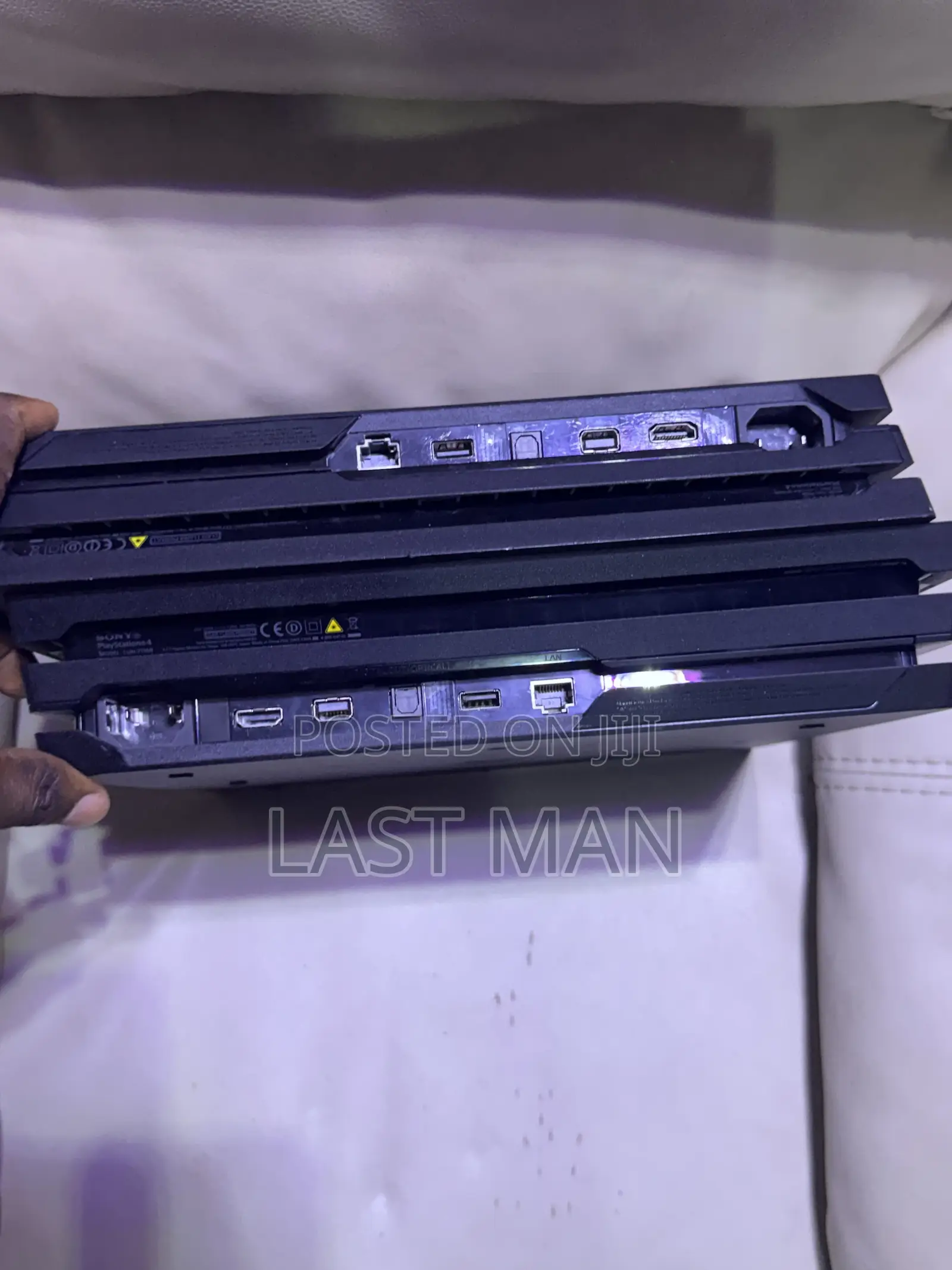 Playstation 4 Pro 1tb With Solid 13 Games Super Neat