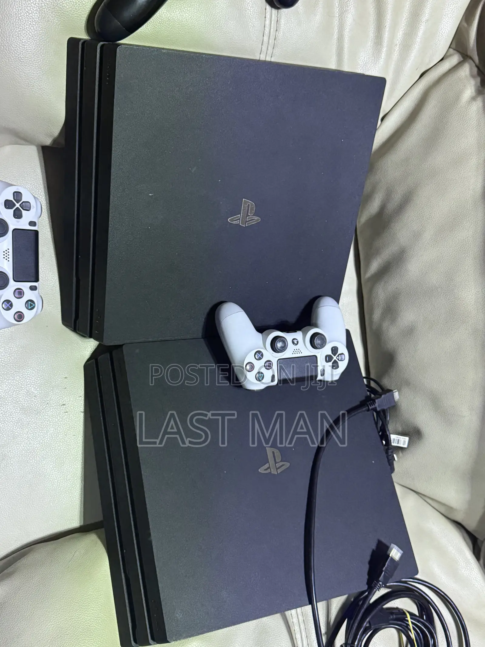 Playstation 4 Pro 1tb With Solid 13 Games Super Neat