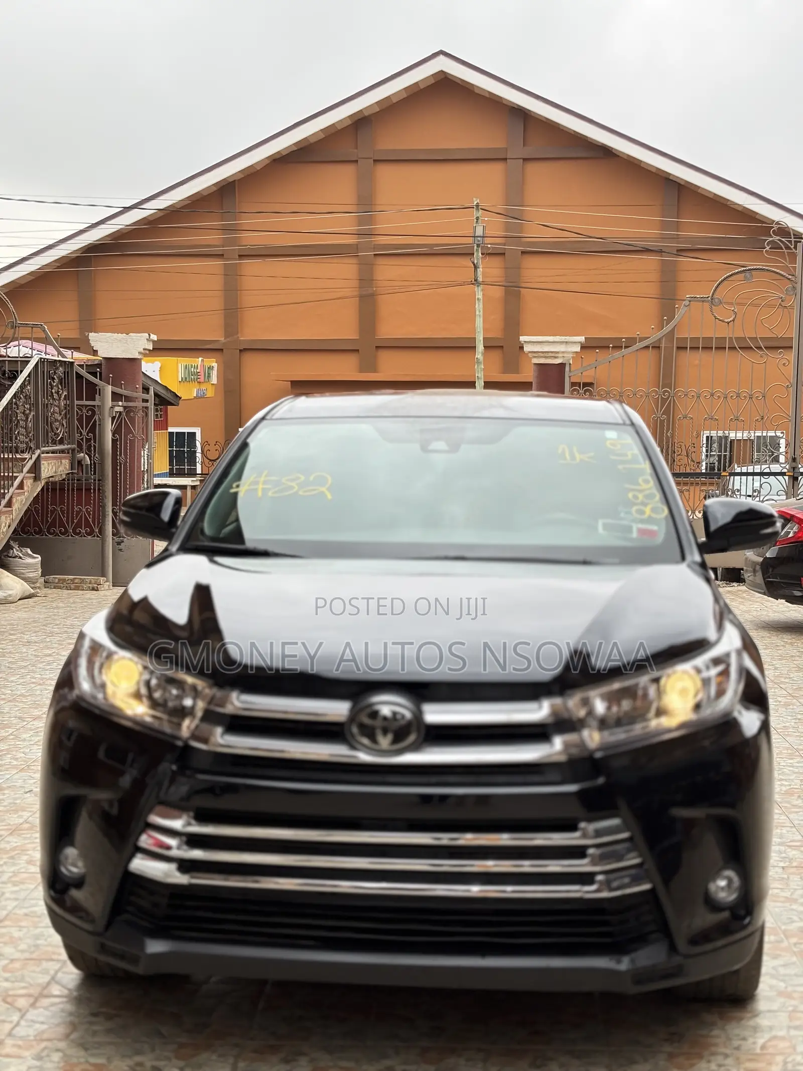 Toyota Highlander LE 4x2 (2.7L 4cyl 6A) 2018 Black