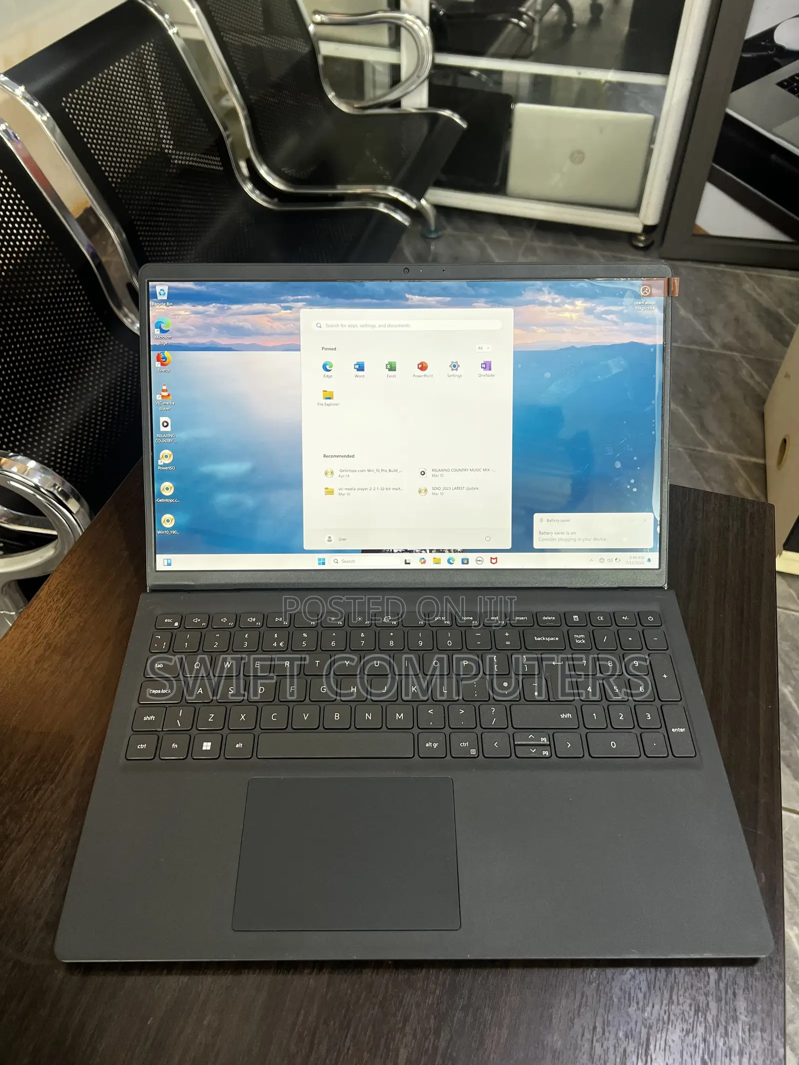 Laptop Dell Inspiron 15 3520 8GB Intel Core i7 SSD 256GB