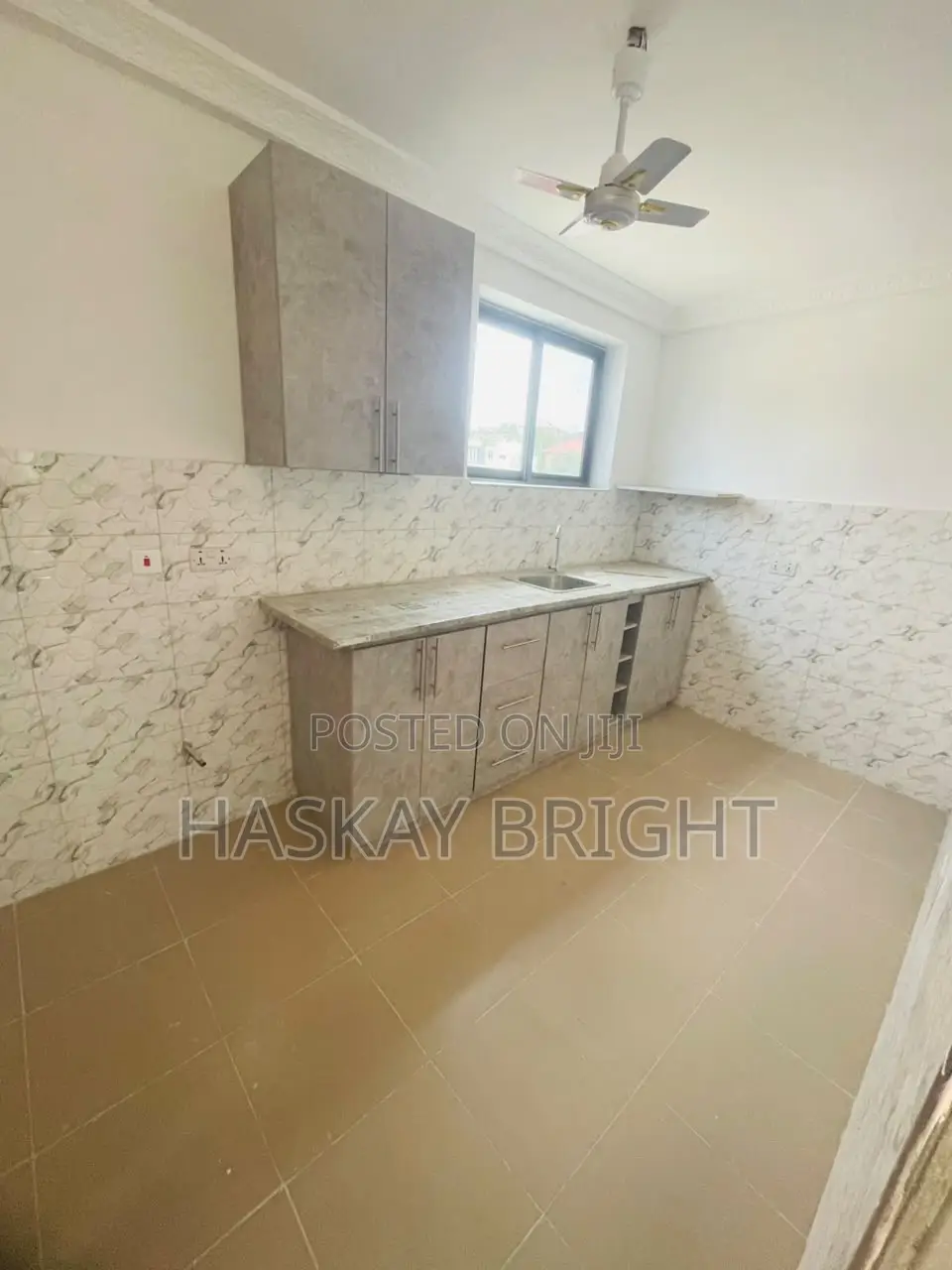2bdrm Apartment in Ablekuma for rent
