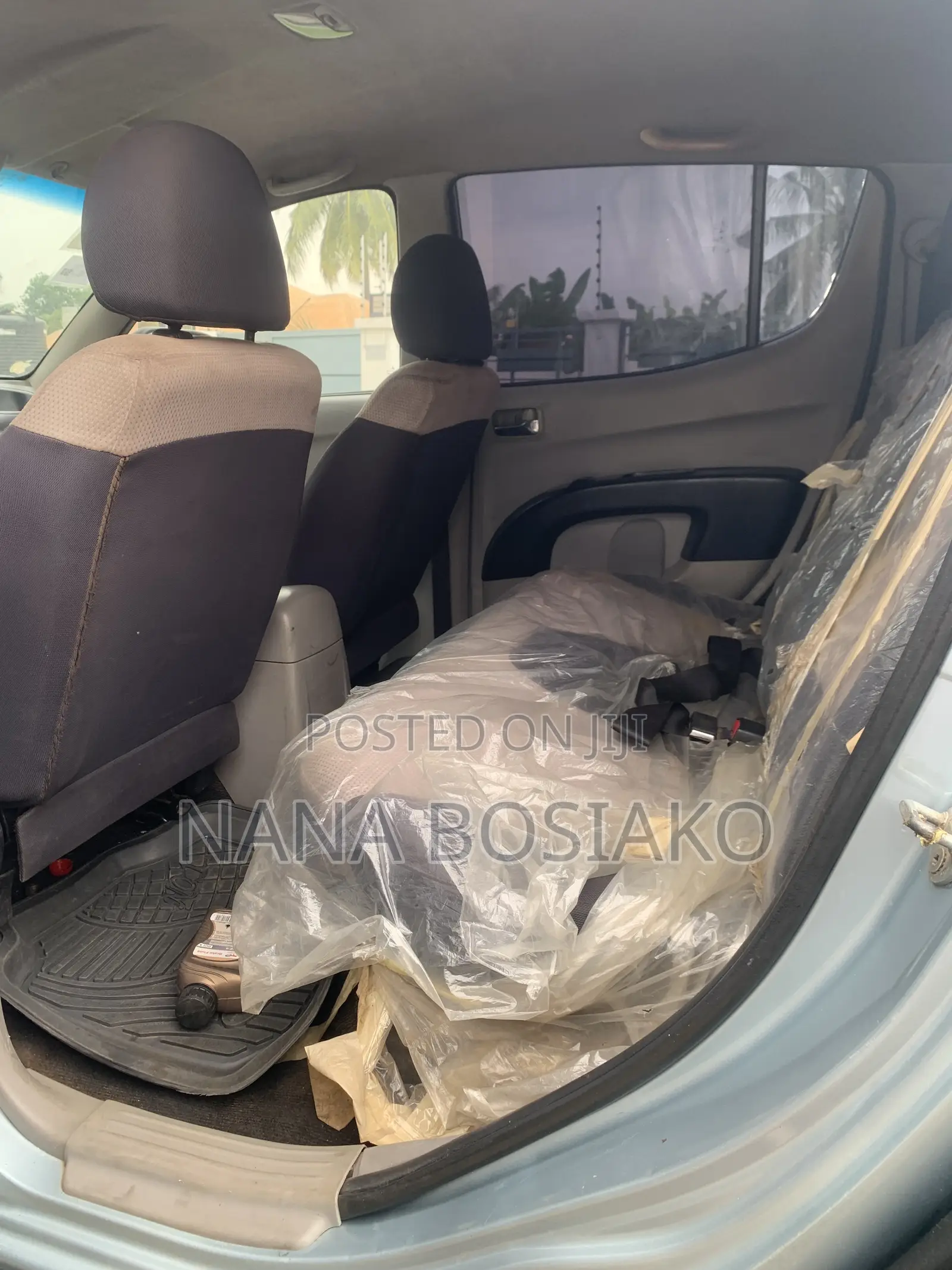 Mitsubishi L200 2010 Blue