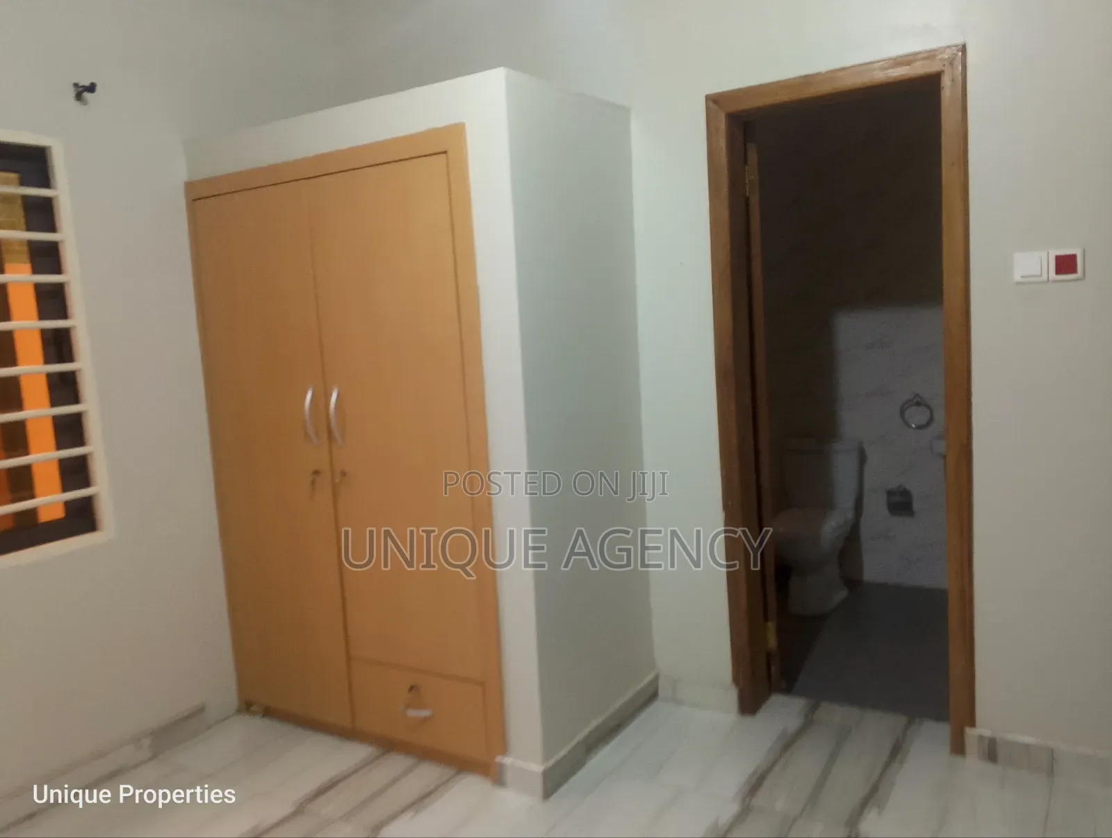 2bdrm Bungalow in Main Station for rent