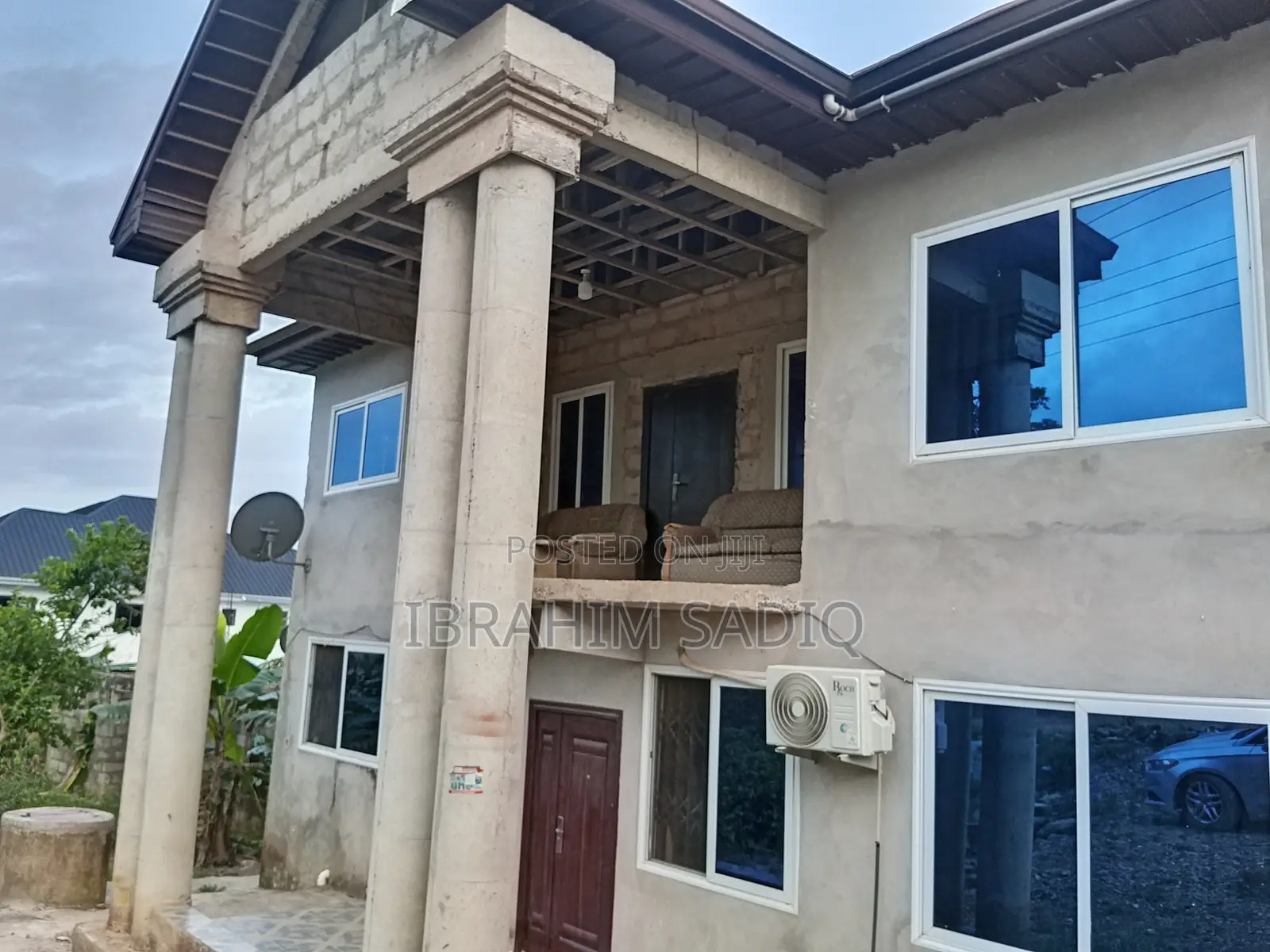 7bdrm Block of Flats in Cape Town, Tarkwa Nsuaem for sale