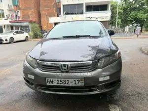 Honda Civic EX 4dr Sedan (1.8L 4cyl CVT) 2014 Silver