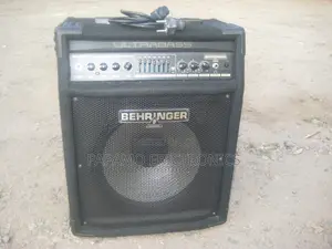 Behringer Ultrabass Bxl1800a