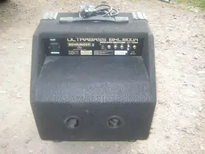 Behringer Ultrabass Bxl1800a