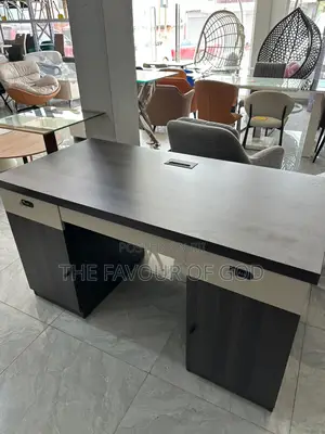 Heavy and Strong Straight Table