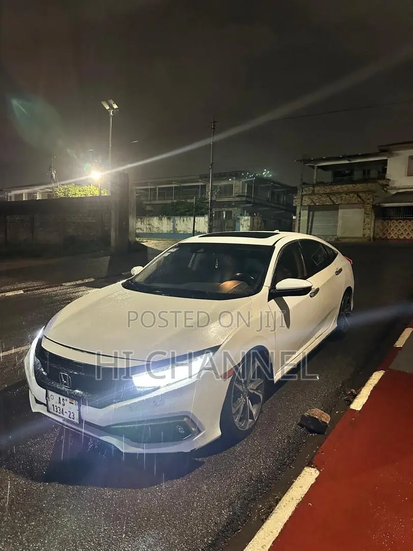 Honda Civic 2019 Touring Registered