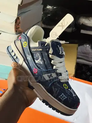 Original Luis Vuitton Sneakers
