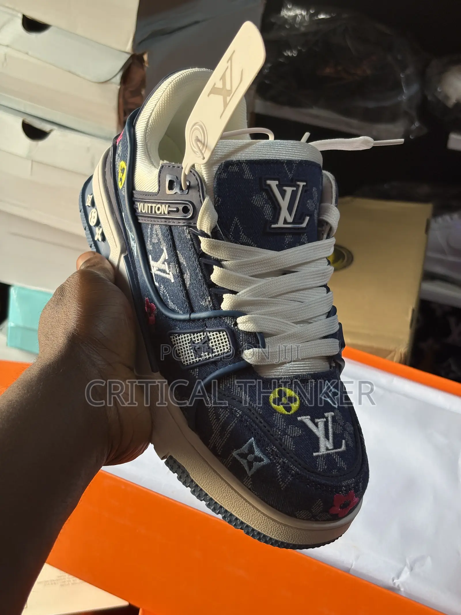 Original Luis Vuitton Sneakers