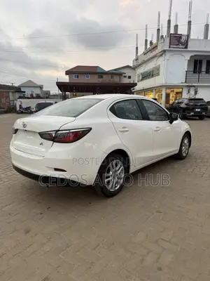 Toyota Yaris iA 1.5 FWD 2018 White