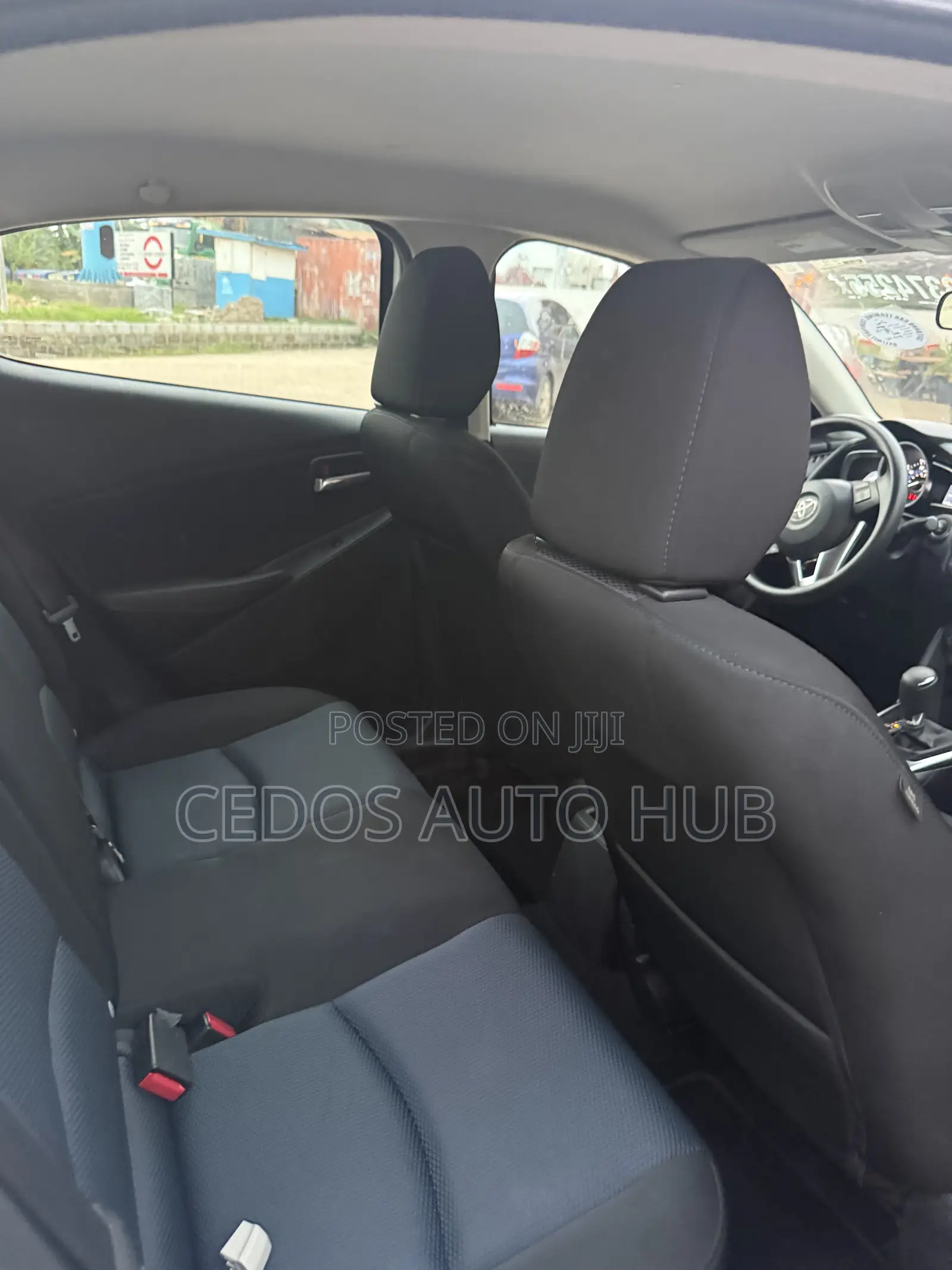 Toyota Yaris iA 1.5 FWD 2018 White