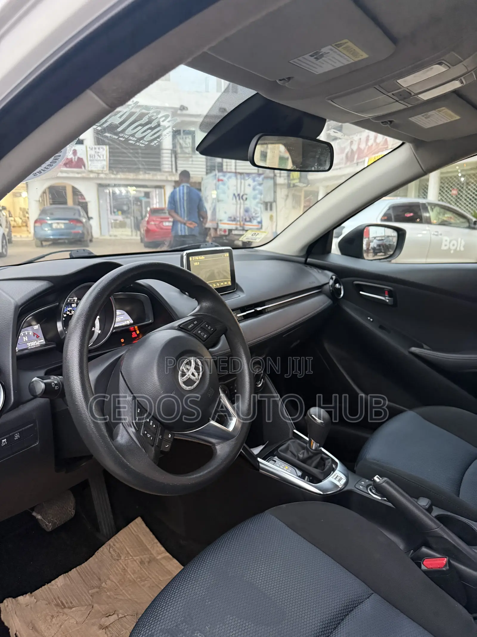 Toyota Yaris iA 1.5 FWD 2018 White