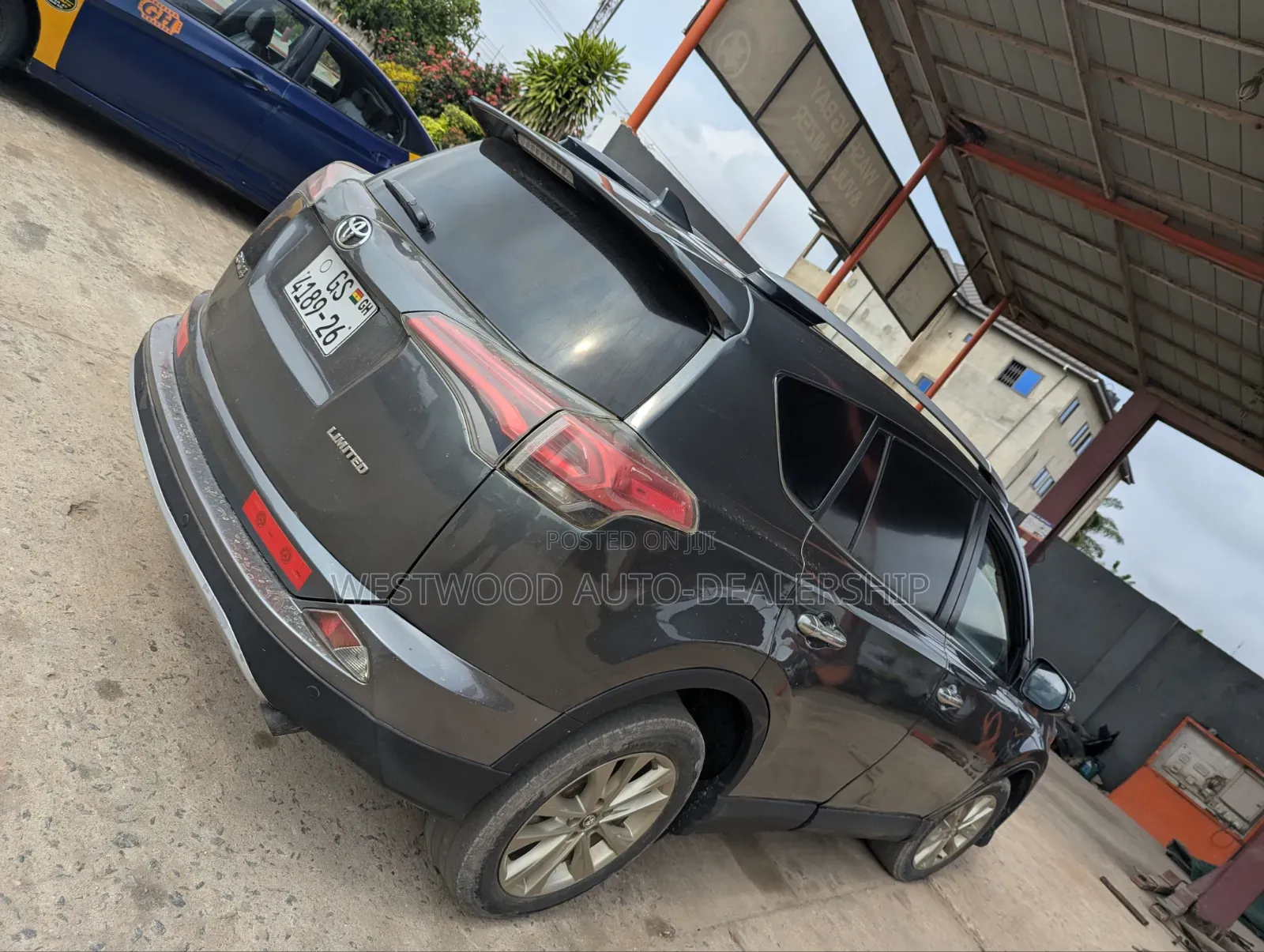 Toyota RAV4 Limited FWD (2.5L 4cyl 6A) 2016 Gray