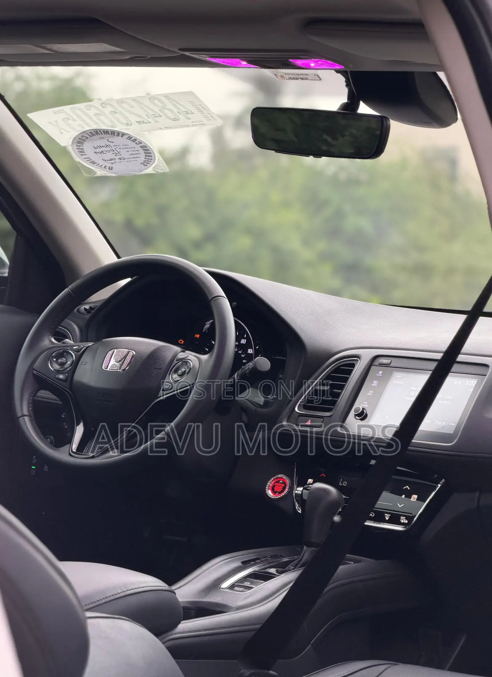 Honda HR-V Touring AWD 2020 White