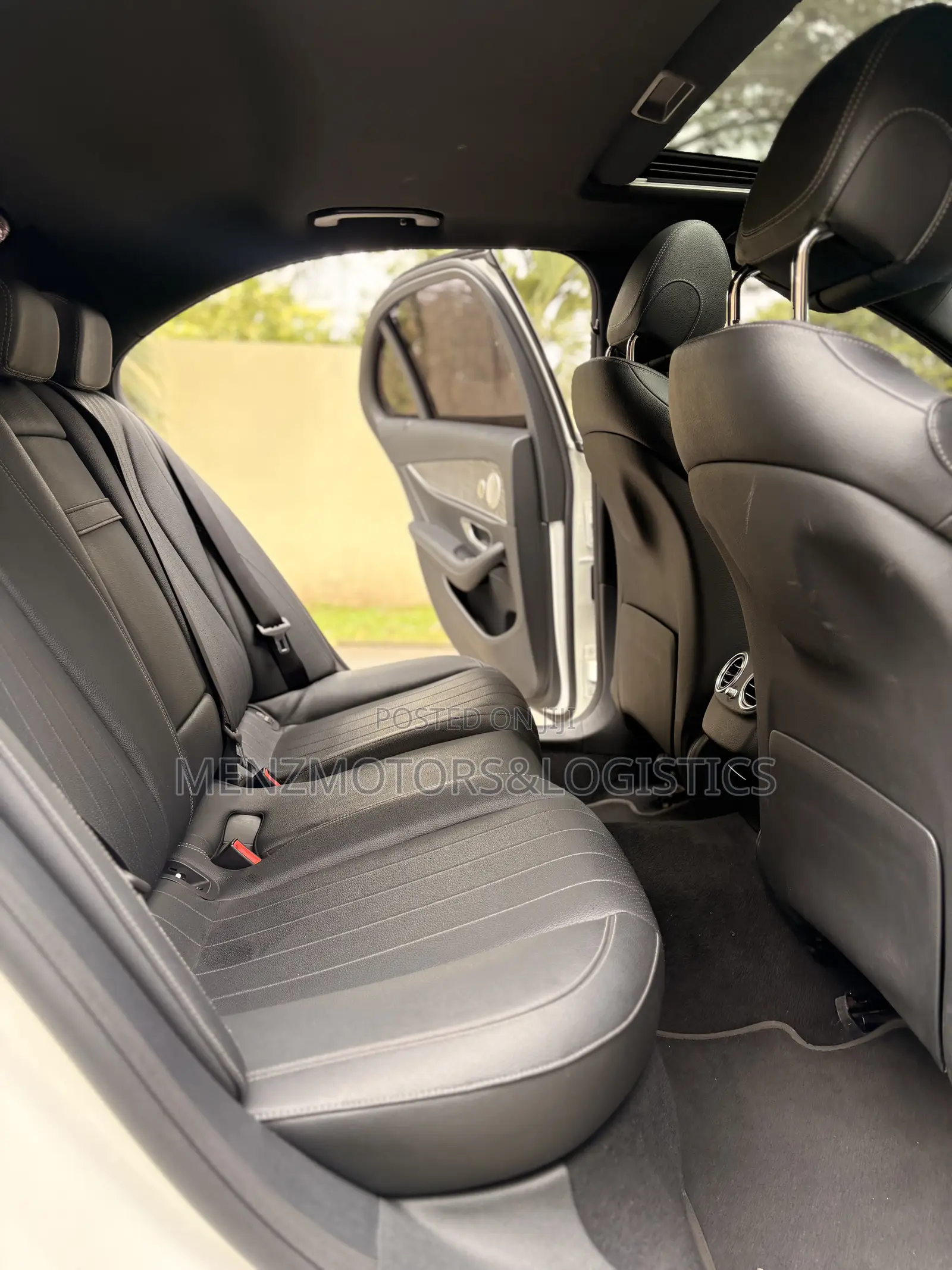 Mercedes-Benz E350 2021 White