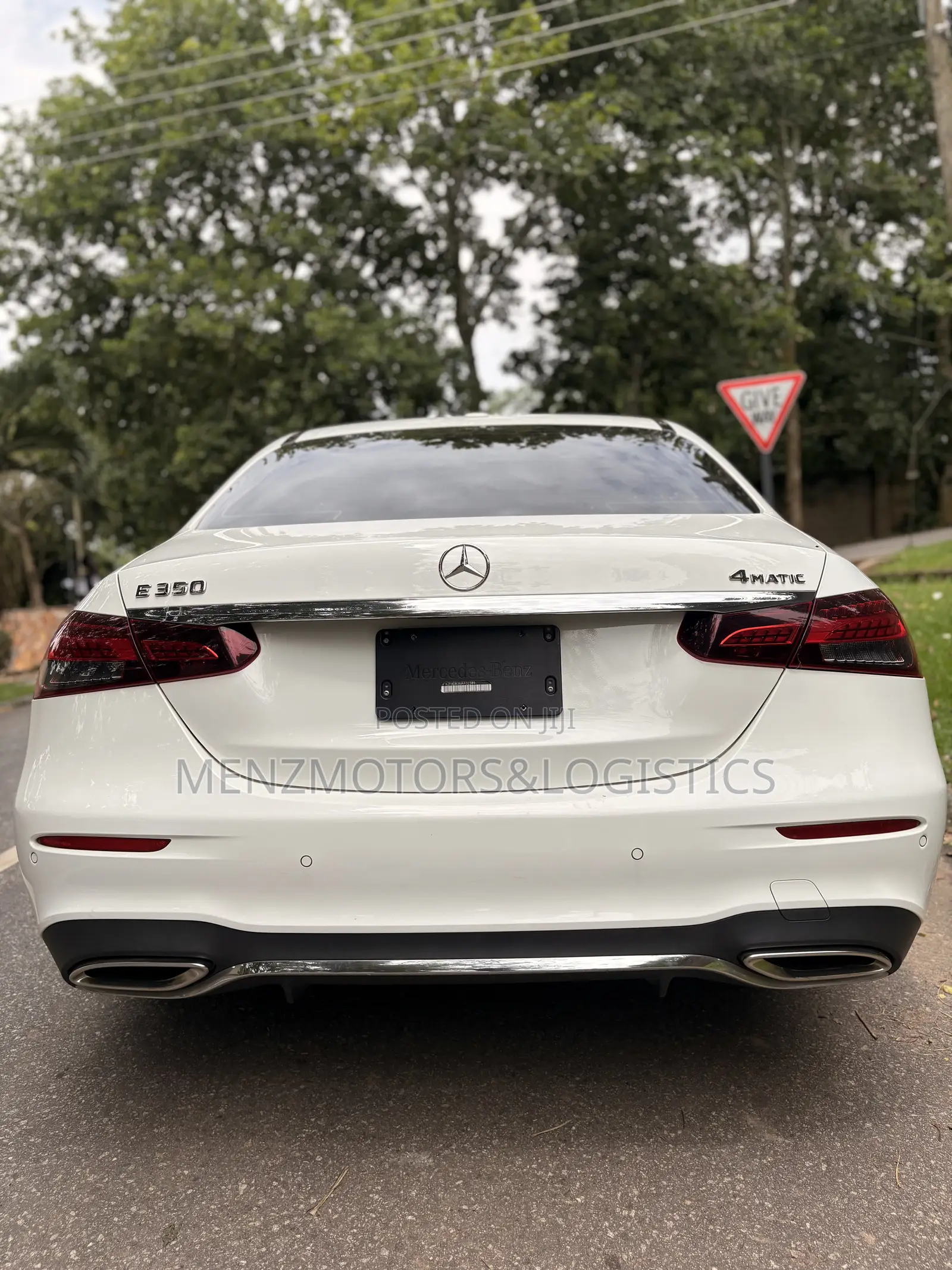 Mercedes-Benz E350 2021 White