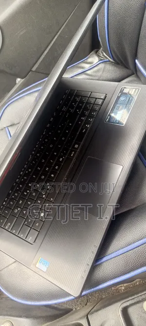 Laptop Asus X75A 8GB Intel HDD 500GB