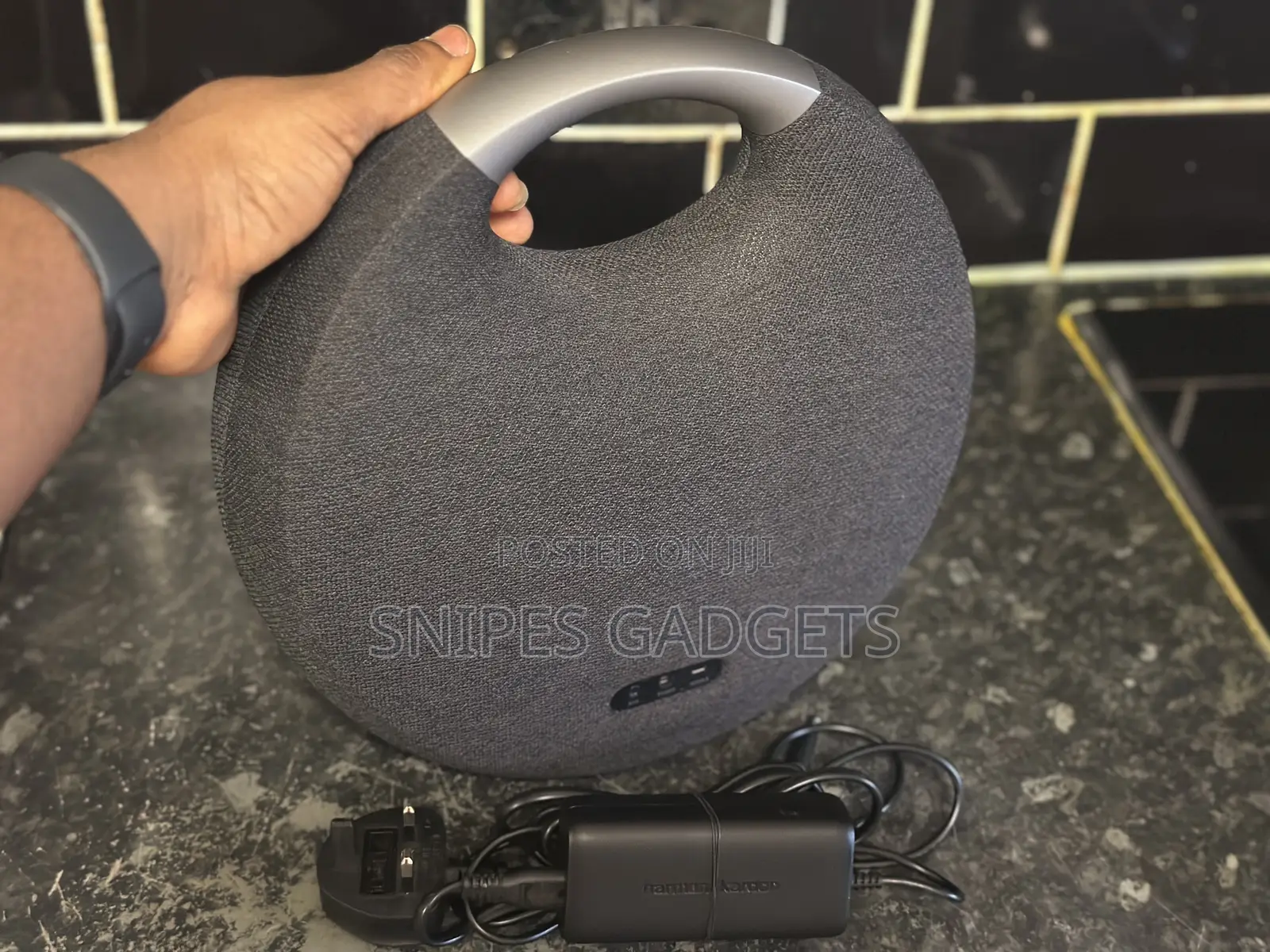 Harman Kardon Onyx Studio 5 Portable Bluetooth Speaker