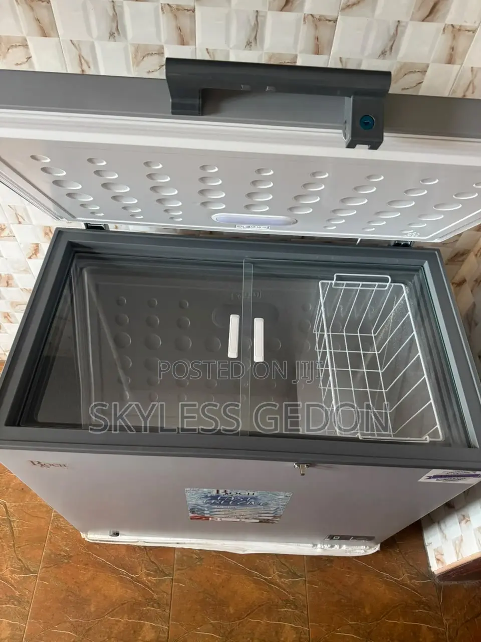 Brand New Roch Chest Freezer Available as Seen