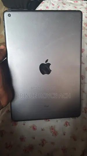 Apple iPad 10.2 (2020) 32 GB Gray