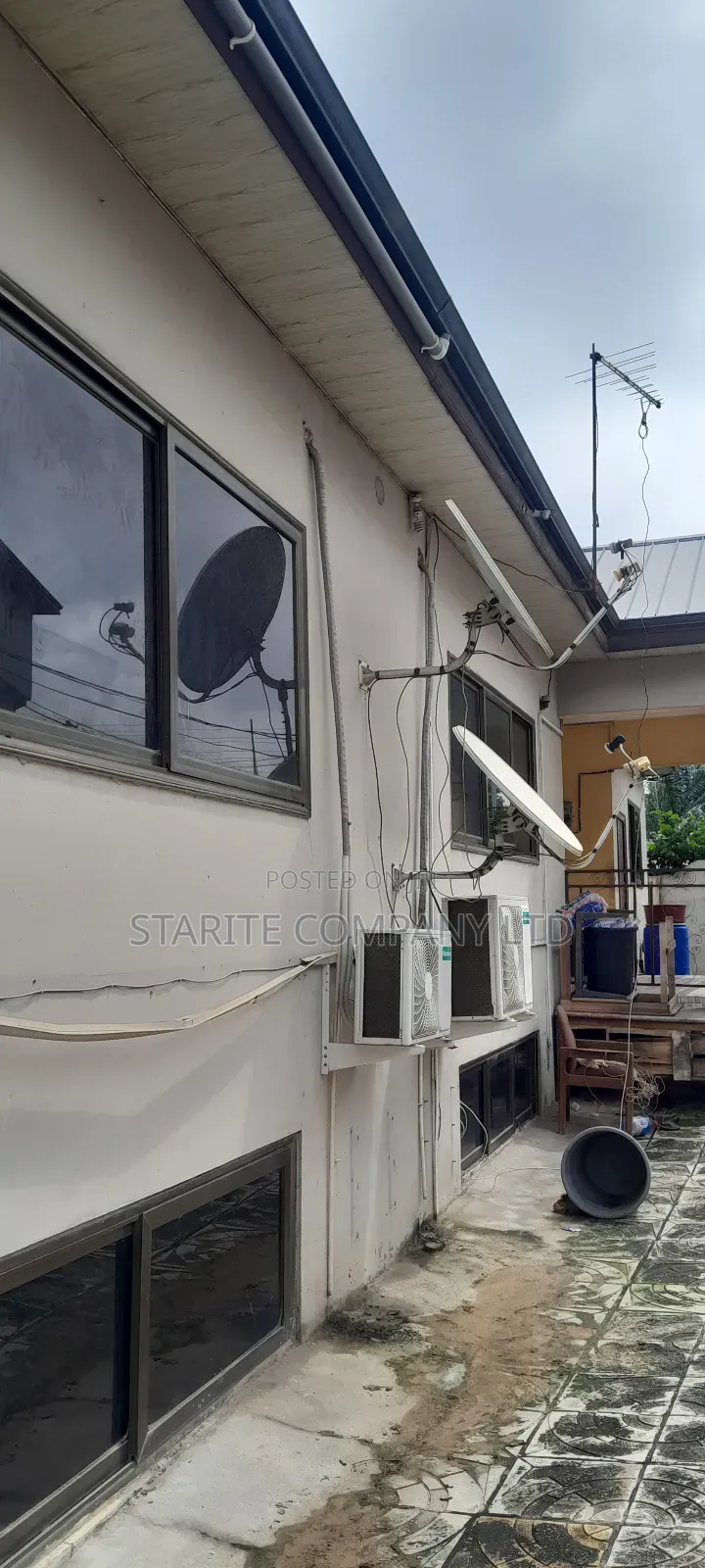 3bdrm Apartment in Mile 7 for rent