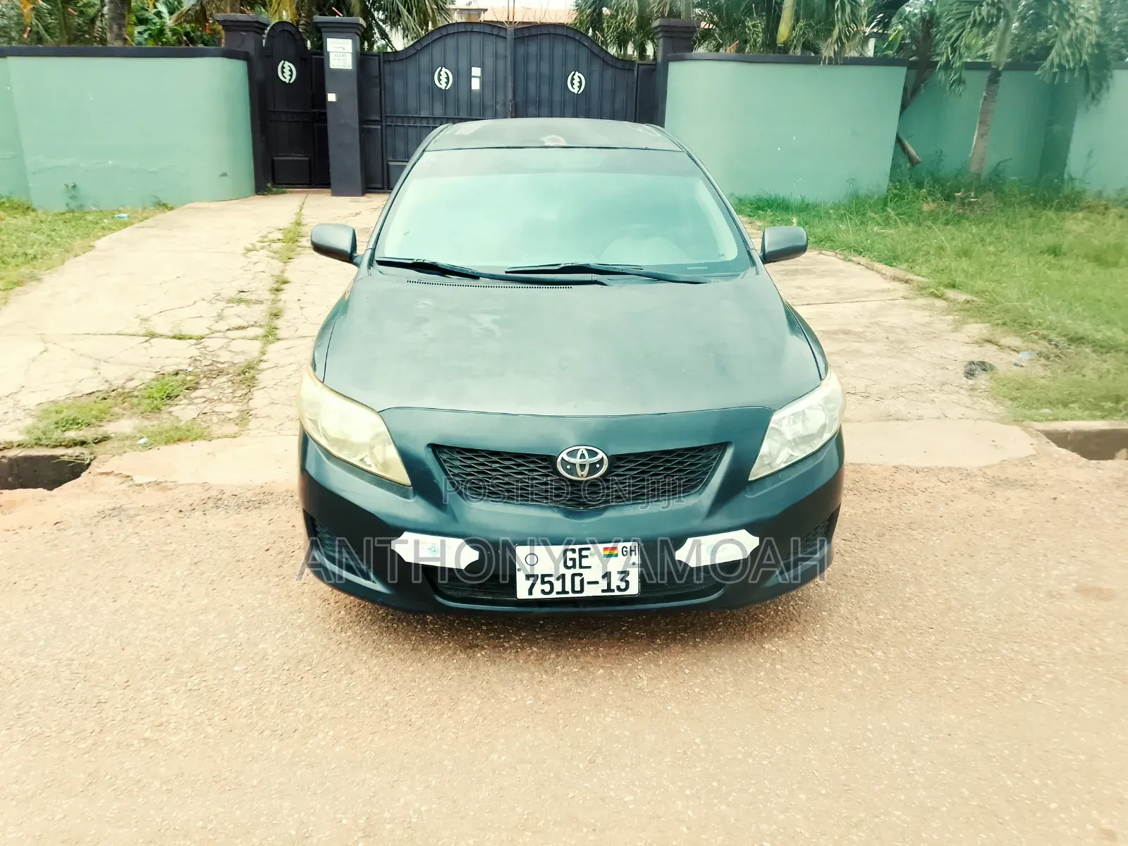 Toyota Corolla 2010 Gray